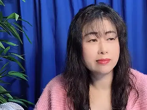 Snapshot of yaoyao22678 chatting on 10/27/25, 01:26 yaoyao22678 online show from 10/27/25, 01:26