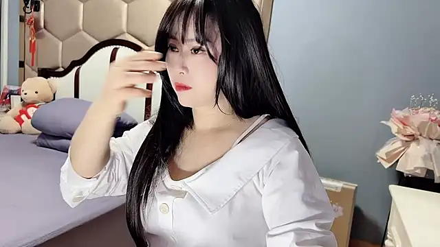 yaoyao22678 online show from 05/19/26, 01:44