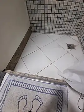 Snapshot of carlacasadinha69 chatting on 10/27/25, 09:41 carlacasadinha69 online show from 10/27/25, 09:41