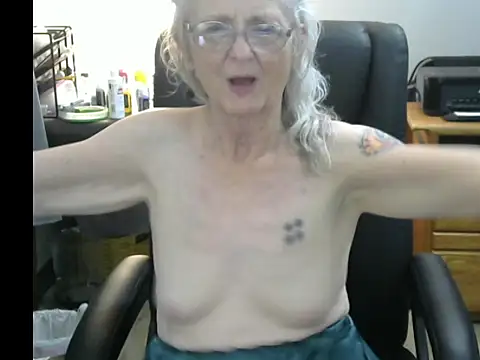 JoleneDelacroix online show from 12/21/25, 04:52