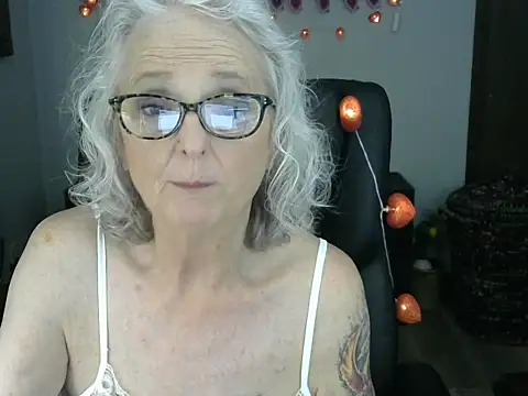 JoleneDelacroix online show from 02/15/26, 06:15