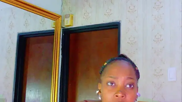 Snapshot of Kelly_Swift chatting on 06/26/26, 03:22 Kelly Swift online show from 06/26/26, 03:22