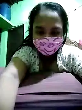 Hurnygril online show from 10/28/25, 03:25