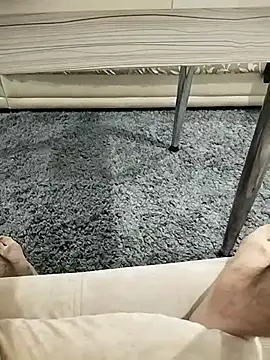 Leylemm26 online show from 10/25/25, 11:21