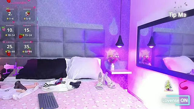 Luna Bella3 online show from 01/12/26, 11:04