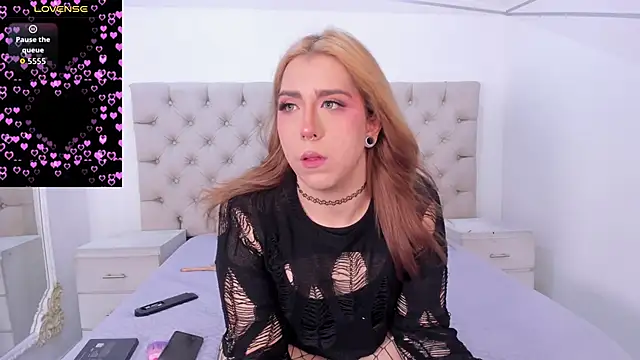 JanneBlossom  online show from 11/21/25, 09:13