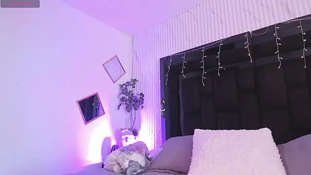 JanneBlossom  online show from 03/20/26, 09:30