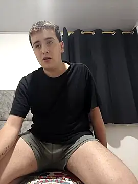 Snapshot of Sam_Rush chatting on 12/02/25, 07:57 Sam Rush online show from 12/02/25, 07:57