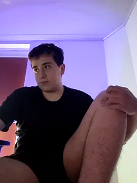 Snapshot of Sam_Rush chatting on 12/14/25, 04:29 Sam Rush online show from 12/14/25, 04:29