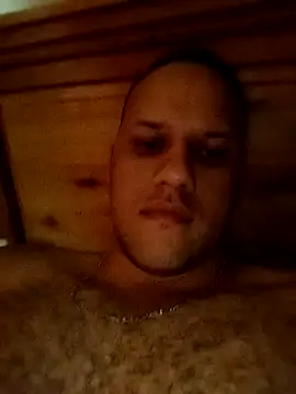 Snapshot of Jervaz chatting on 11/22/25, 01:43 Jervaz online show from 11/22/25, 01:43