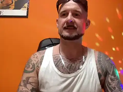 Snapshot of jackssss4 chatting on 04/14/26, 05:30 jackssss4 online show from 04/14/26, 05:30