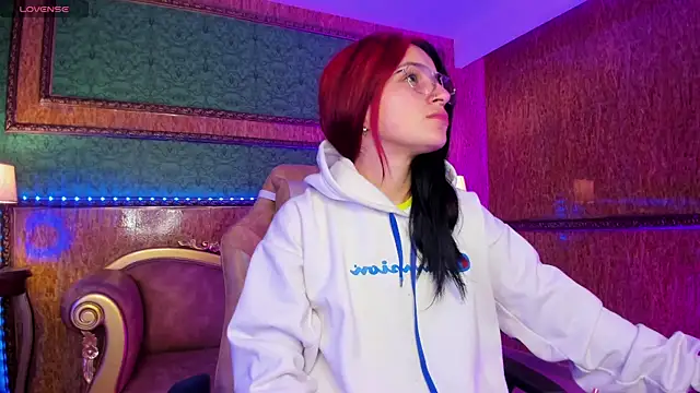 Ale sweety  online show from 11/28/25, 12:19