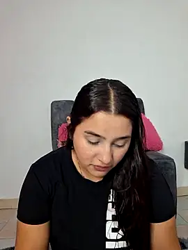 Snapshot of Mia_fox29 chatting on 11/14/25, 12:37 Mia fox29 online show from 11/14/25, 12:37