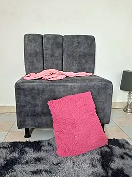 Snapshot of Mia_fox29 chatting on 11/21/25, 10:47 Mia fox29 online show from 11/21/25, 10:47