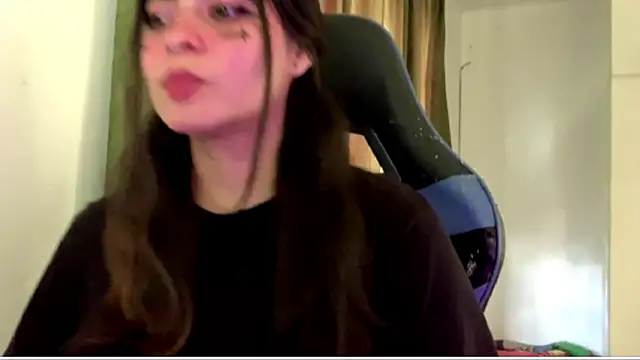 Snapshot of Annagoth_ chatting on 04/02/26, 04:26 Annagoth online show from 04/02/26, 04:26