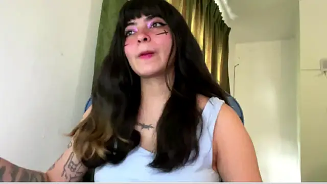 Snapshot of Annagoth_ chatting on 04/04/26, 05:32 Annagoth online show from 04/04/26, 05:32