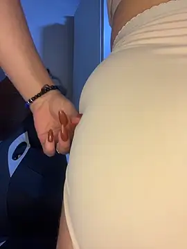 Snapshot of Im_Saraaaa chatting on 02/11/26, 03:55 Im Saraaaa online show from 02/11/26, 03:55