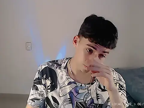 Snapshot of Sett_01 chatting on 10/31/25, 11:50 Sett 01 online show from 10/31/25, 11:50