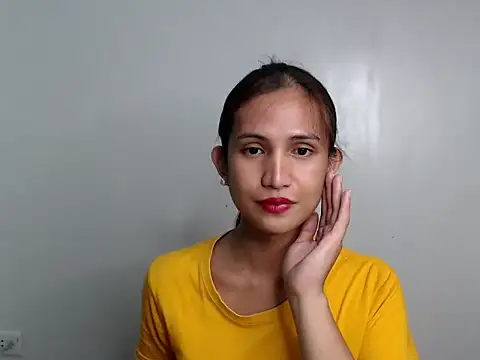 Snapshot of prettysam9 chatting on 11/13/25, 11:20 prettysam9 online show from 11/13/25, 11:20