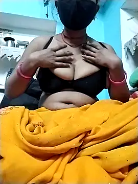 Snapshot of Anjali_babby chatting on 12/01/25, 04:12 Anjali babby online show from 12/01/25, 04:12