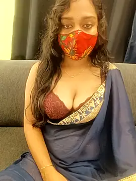 menaxi-baby7 online show from 11/18/25, 12:09