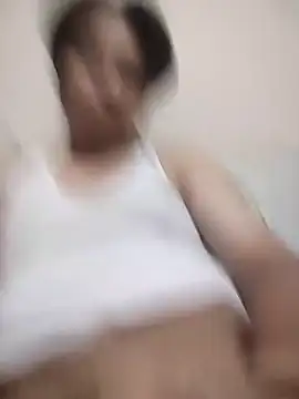 Snapshot of asiandixk chatting on 10/26/25, 11:16 asiandixk online show from 10/26/25, 11:16