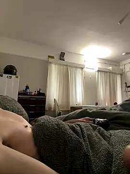 Snapshot of hewjon chatting on 10/26/25, 12:33 hewjon online show from 10/26/25, 12:33