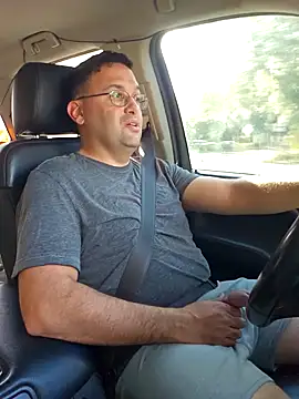 Snapshot of Latinesc chatting on 02/18/26, 09:33 Latinesc online show from 02/18/26, 09:33