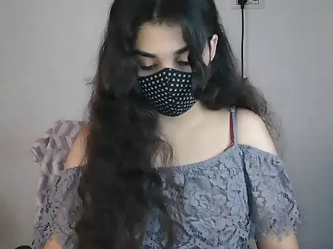 Cutie Sonam online show from 04/01/26, 09:21