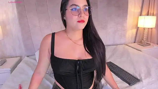 Melanie hillz online show from 04/24/26, 08:44