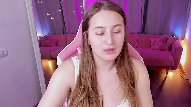 Snapshot of Sofi_Mell chatting on 11/25/25, 12:38 Sofi Mell online show from 11/25/25, 12:38