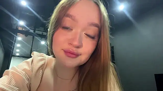 Snapshot of SecretGerl_baby2007 chatting on 11/07/25, 02:17 SecretGerl baby2007 online show from 11/07/25, 02:17