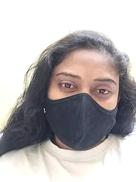 girl999 online show from 11/19/25, 04:29