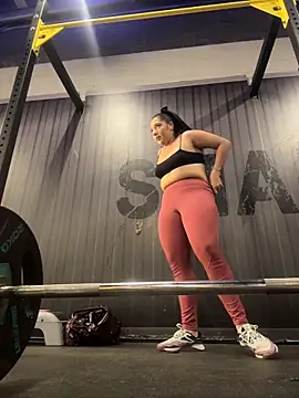 Snapshot of Hannahpradaa_ chatting on 11/21/25, 06:39 Hannahpradaa online show from 11/21/25, 06:39