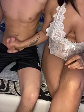 Snapshot of FreeCylinder chatting on 03/14/26, 07:52 FreeCylinder online show from 03/14/26, 07:52