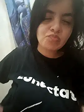 Snapshot of Tatimari chatting on 11/12/25, 06:19 Tatimari online show from 11/12/25, 06:19