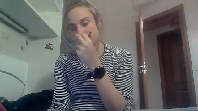 SinnEmily online show from 12/15/25, 09:30