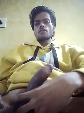 Snapshot of Luckysucks chatting on 11/30/25, 12:31 Luckysucks online show from 11/30/25, 12:31