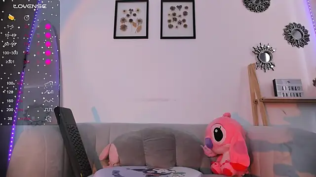 Oceane16  online show from 11/10/25, 05:01