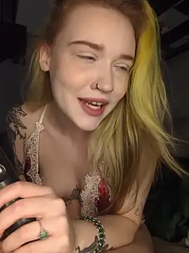 Snapshot of mattiethebaddieee chatting on 02/10/26, 06:06 mattiethebaddieee online show from 02/10/26, 06:06