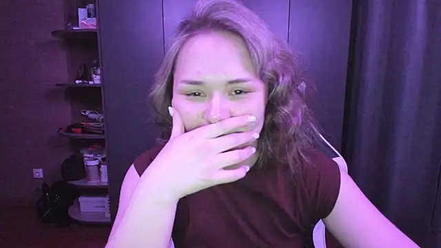 sophia lix online show from 11/25/25, 01:22