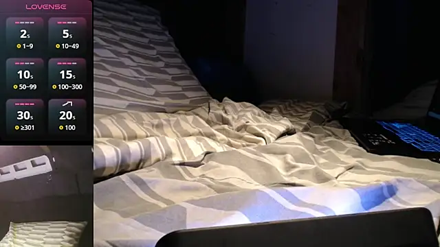 maxtoxic hot online show from 11/09/25, 12:09