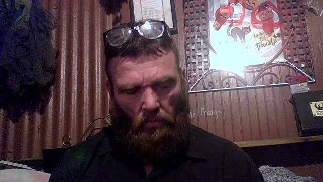 F33L GOOD online show from 10/27/25, 06:06