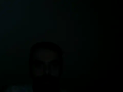 Snapshot of giovanift111 chatting on 10/27/25, 03:10 giovanift111 online show from 10/27/25, 03:10