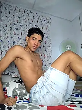 Alex Sweeting online show from 12/02/25, 03:56