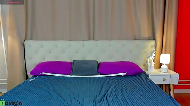 Snapshot of May_Yam chatting on 04/06/26, 01:03 May Yam online show from 04/06/26, 01:03