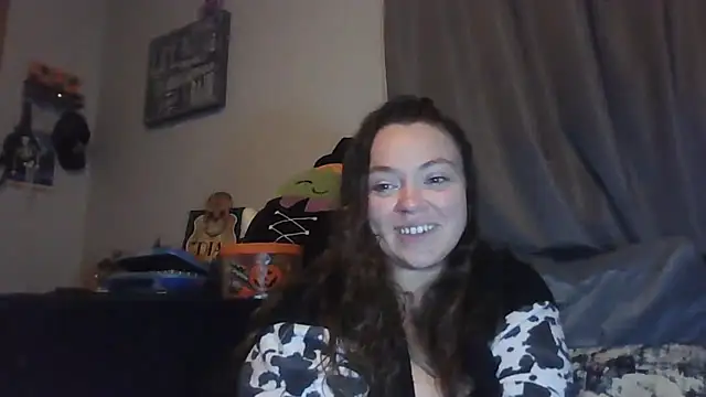 BartenderSteph online show from 10/29/25, 06:15