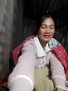 doggy-00 online show from 12/14/25, 09:41