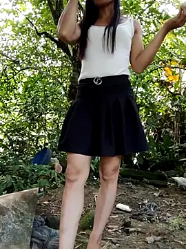 Snapshot of doggy-00 chatting on 06/28/26, 01:44 doggy-00 online show from 06/28/26, 01:44