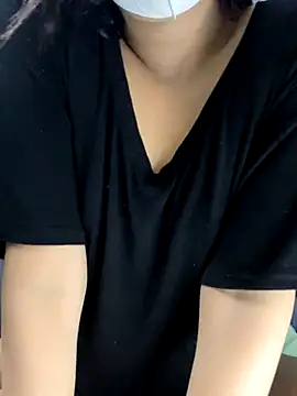 karakin1220 online show from 10/30/25, 11:33